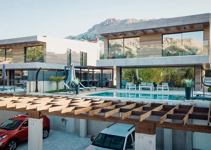 Luxury Pearl 2 With Infinity Pool