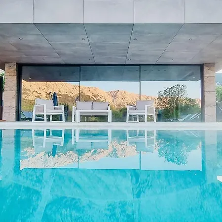 Luxury Pearl 2 With Infinity Pool *