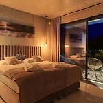 Luxury Pearl 2 With Infinity Pool Βίλα *