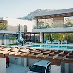 Luxury Pearl 2 With Infinity Pool