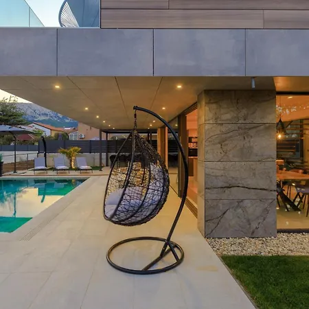 Βίλα Luxury Pearl 2 With Infinity Pool